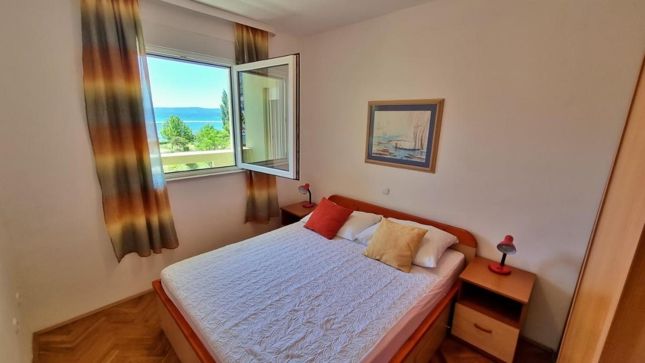 Apartment Cesarica Omiš Eksteriør billede