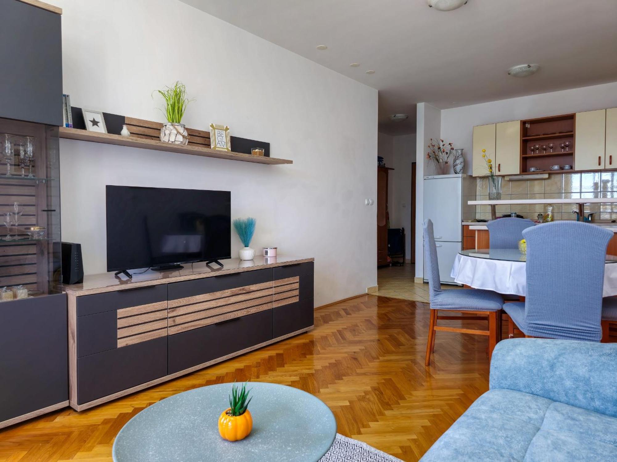 Apartment Cesarica Omiš Eksteriør billede